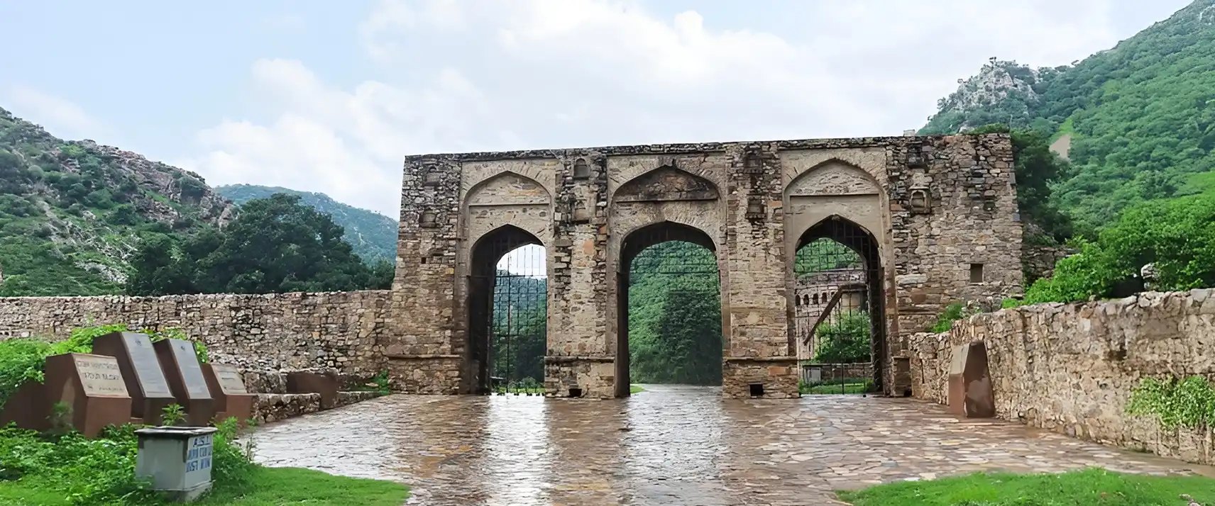 Bhangarh Fort