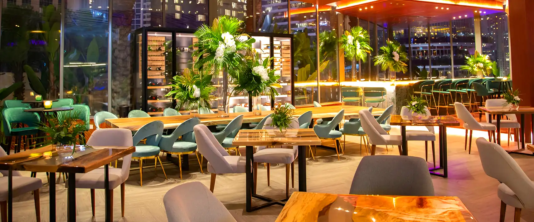 Change the Route to Nova Lounge