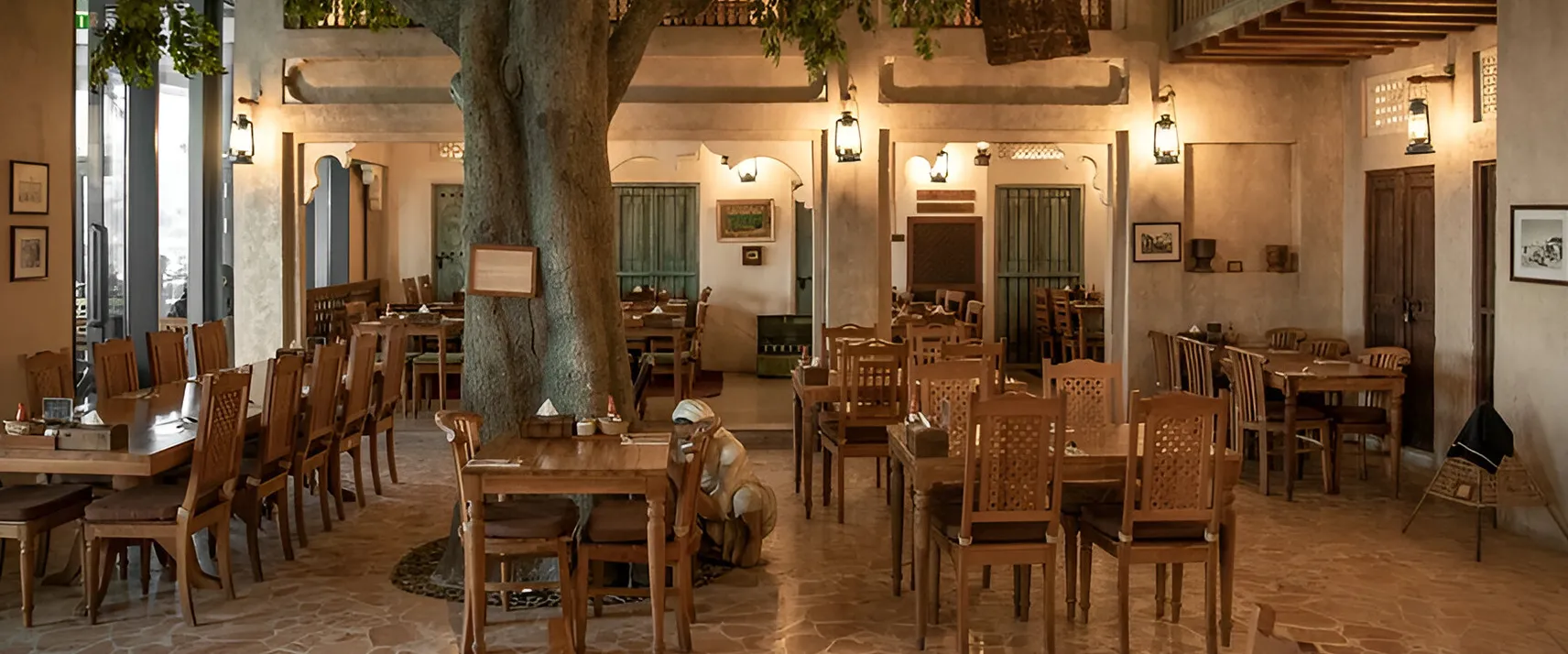 Al Fanar Restaurant & Café