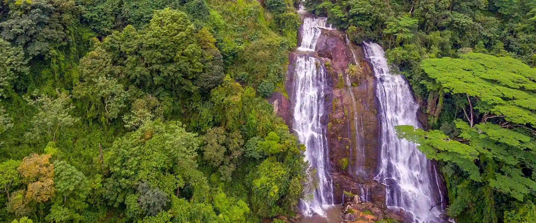 Hunas Waterfalls