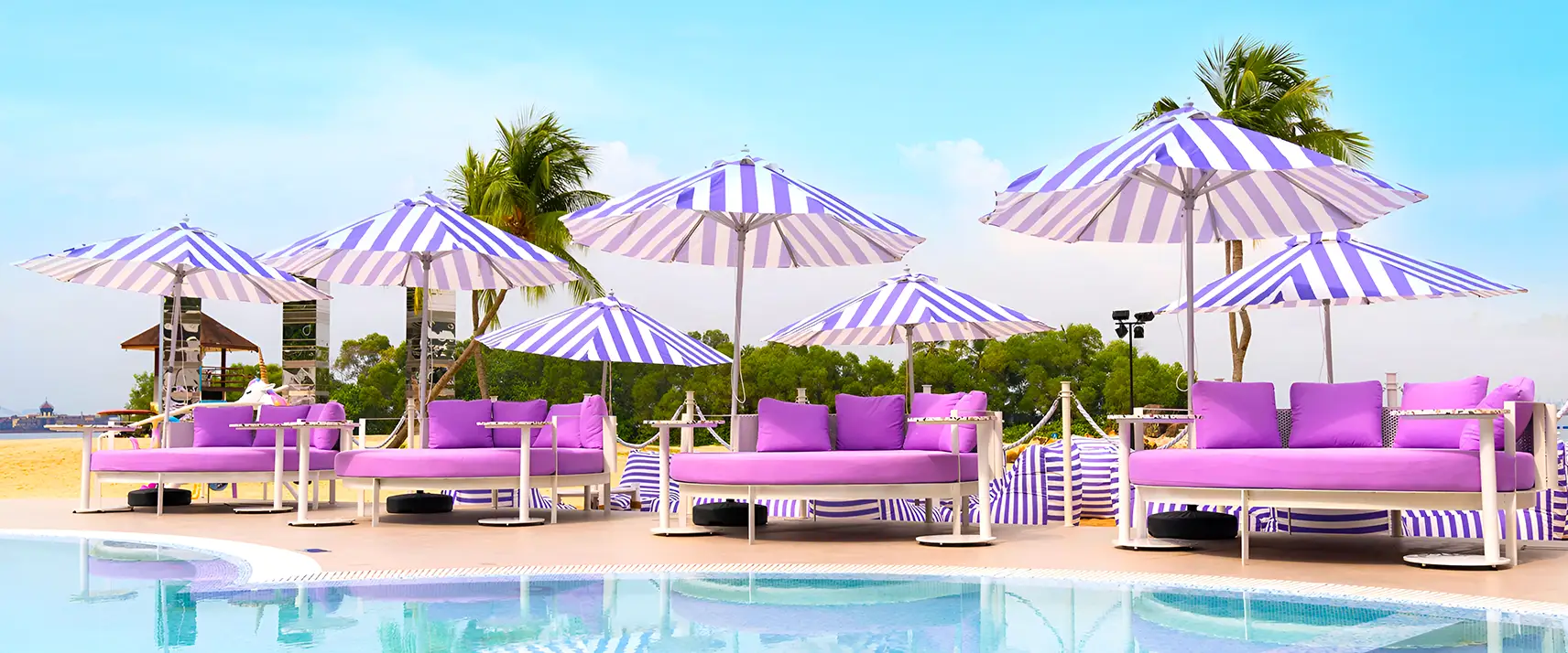 Extravaganza at Tipsy Unicorn Beach Club