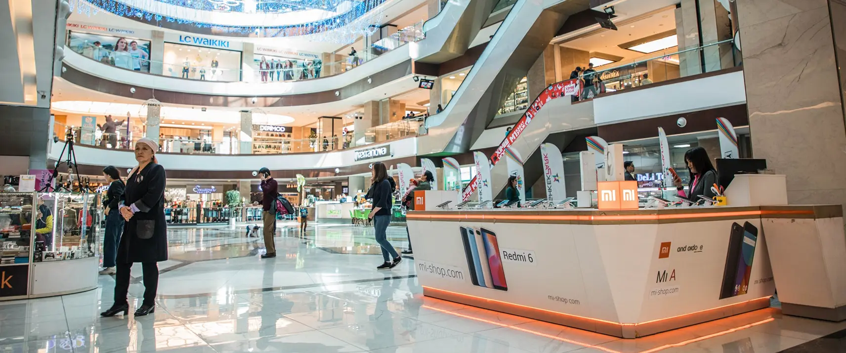 Shopping Lovers at Bishkek